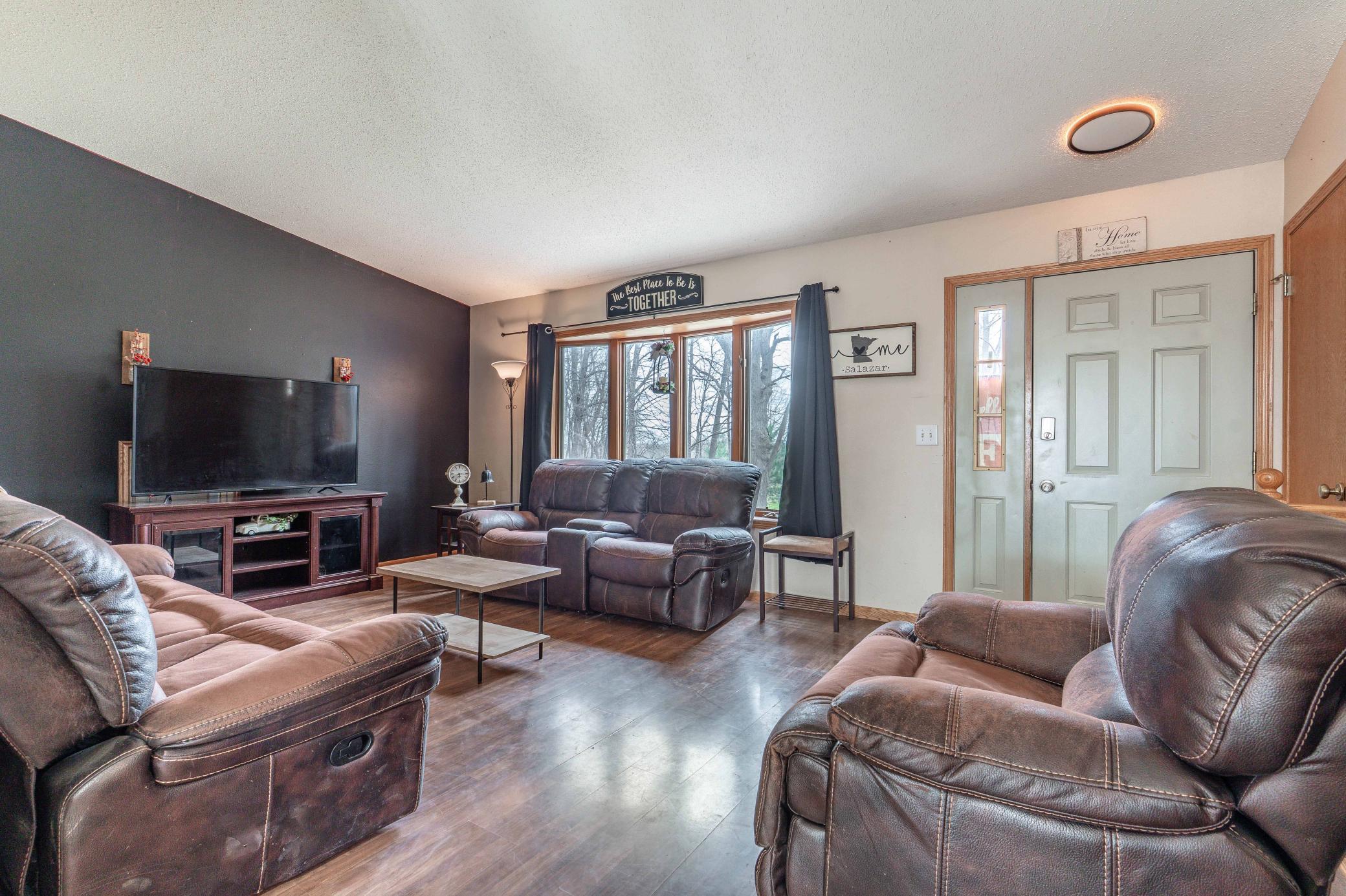 41854 215th Ave