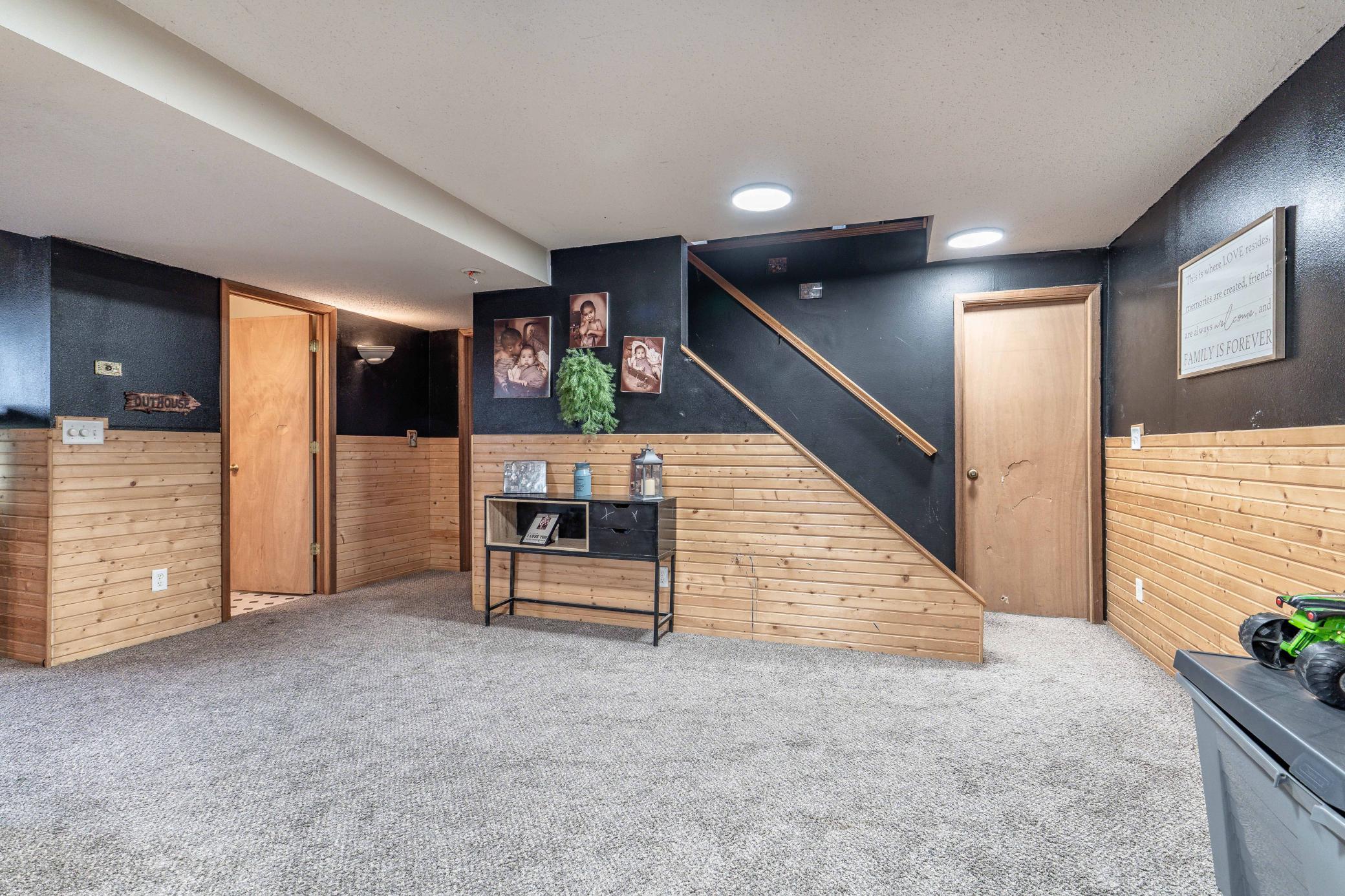 41854 215th Ave