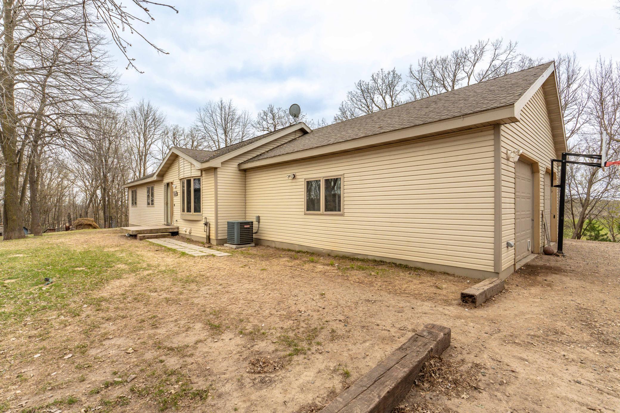 41854 215th Ave