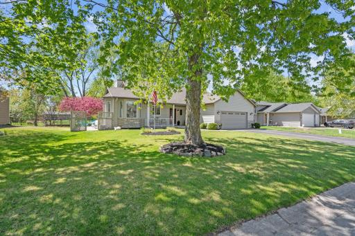 10072 205th Court W, Lakeville, MN 55044