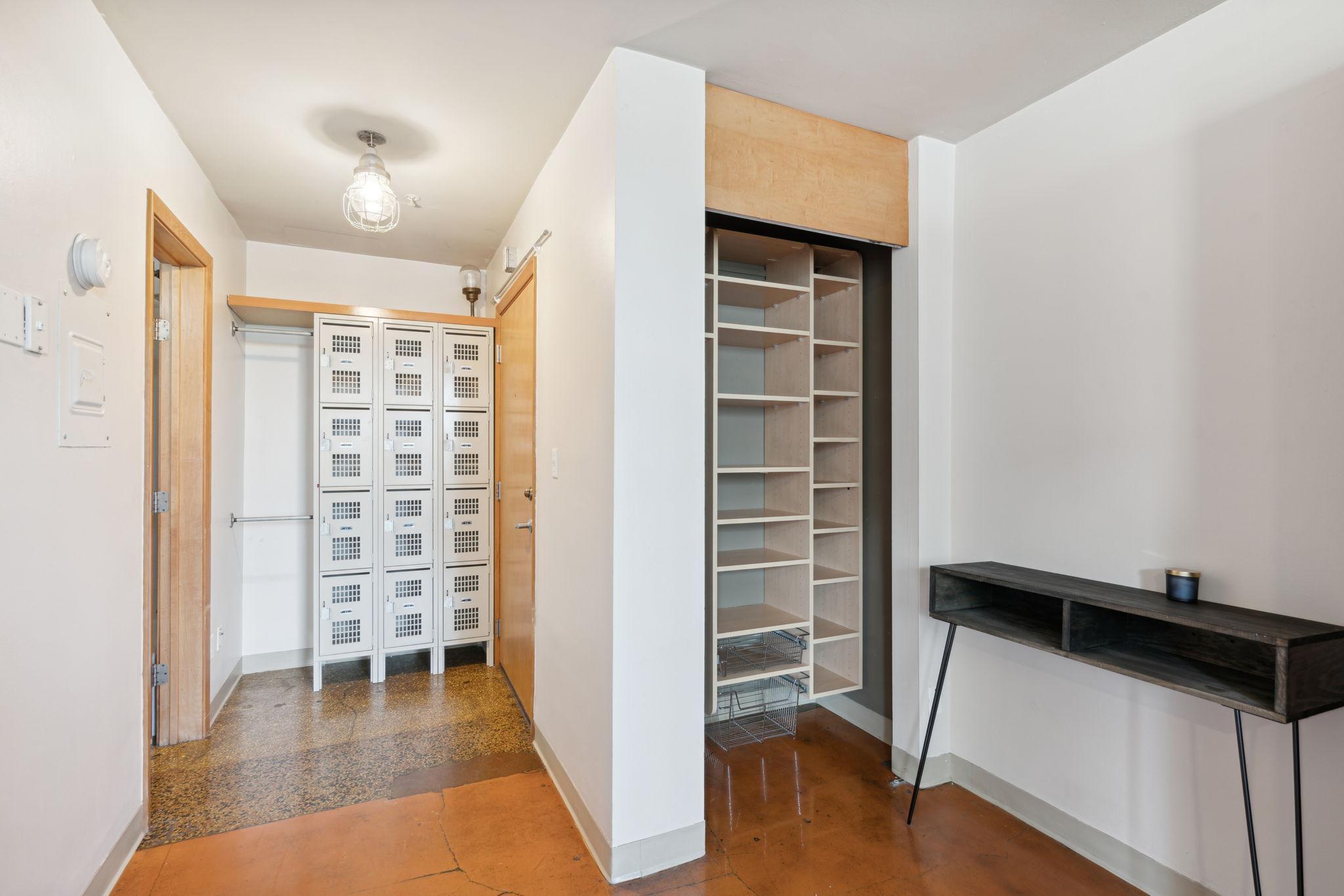 5-web-or-mls-05_Interior.jpg