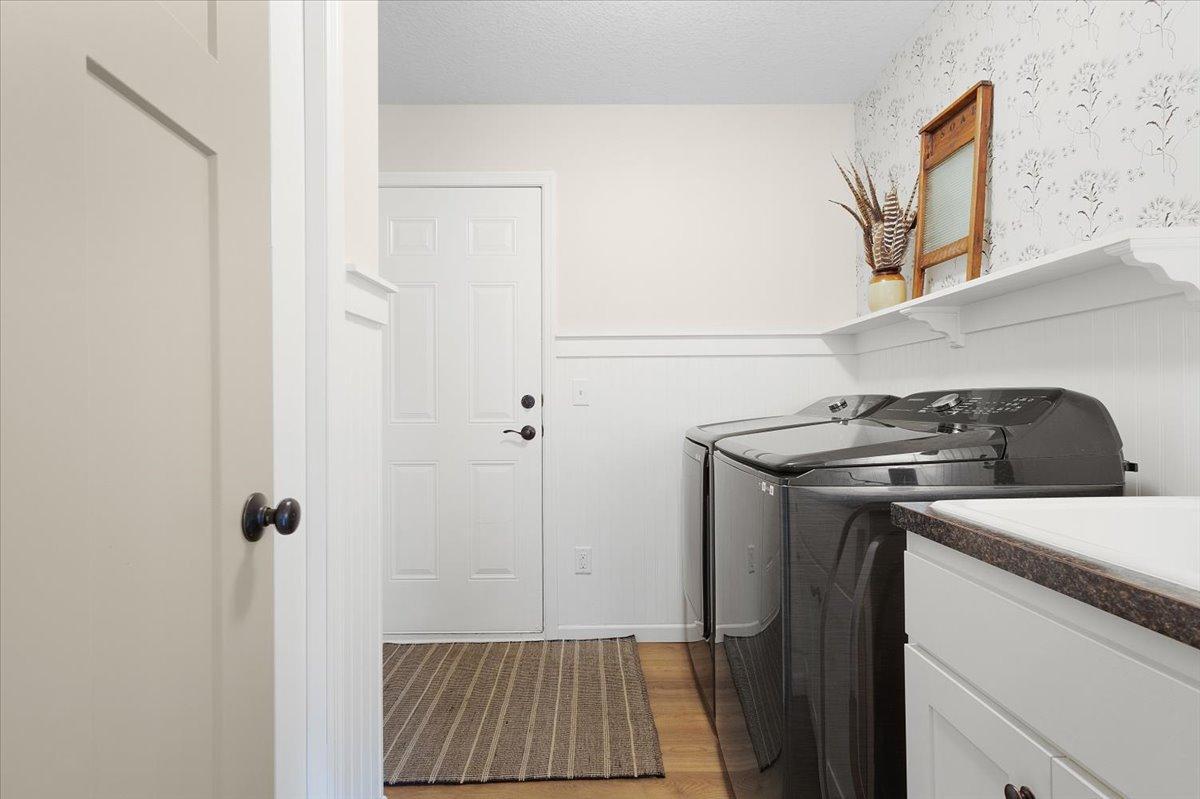 Access to Garage from Laundry