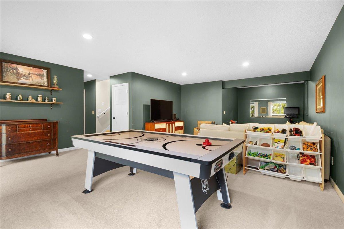 Spacious Family Room