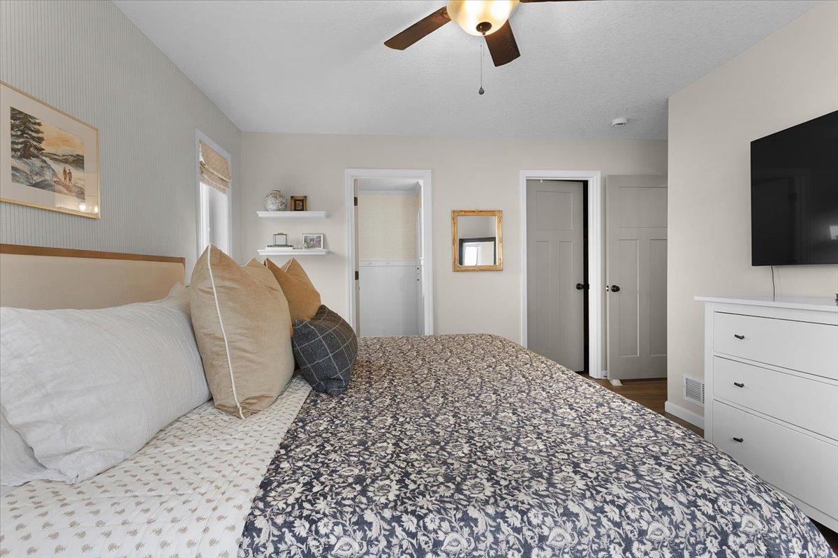 Primary Bedroom with Walk-in Closet and Private Bathroom