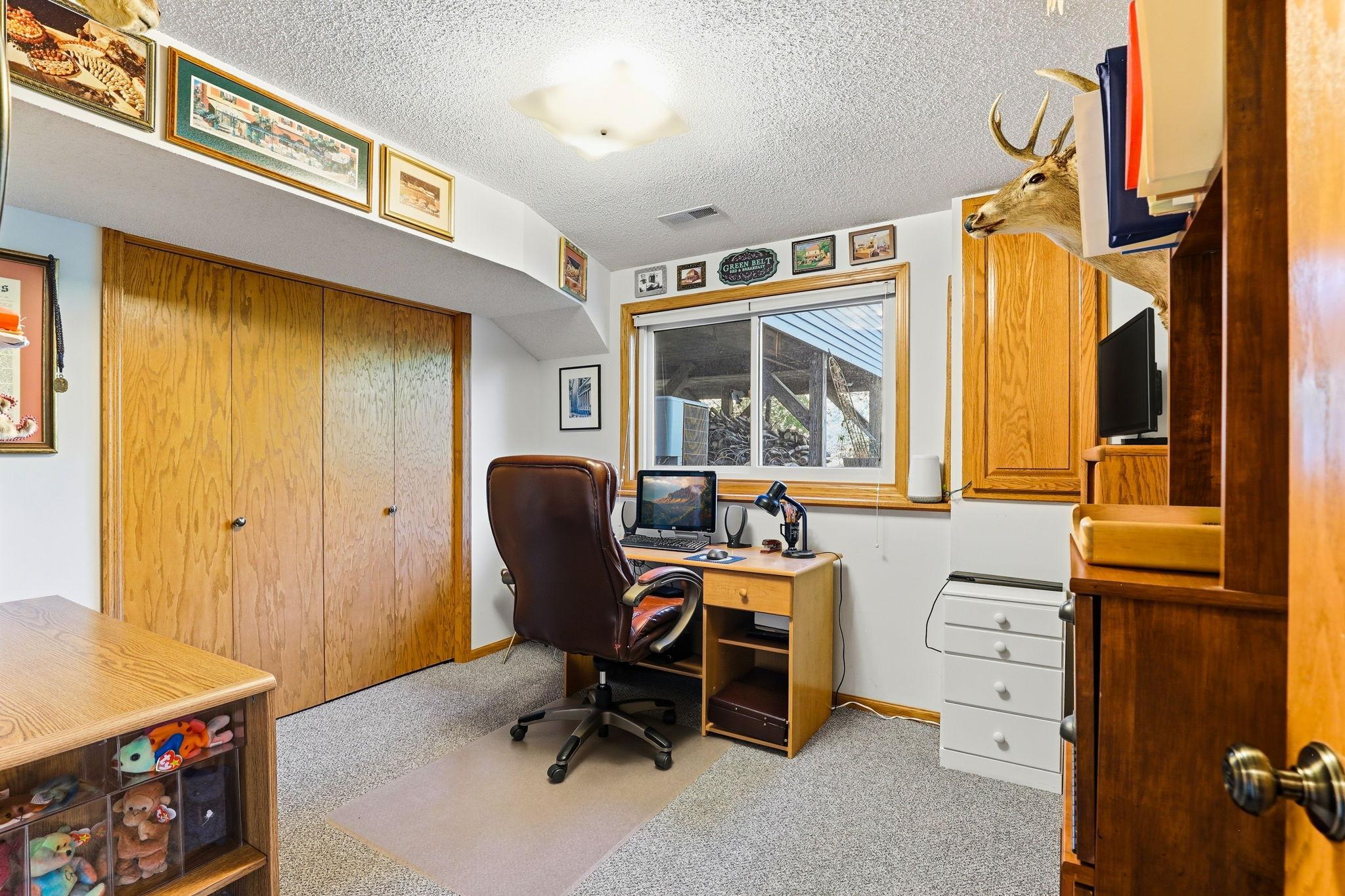 27-web-or-mls-12270-Europa-Ave-N-27.jpg