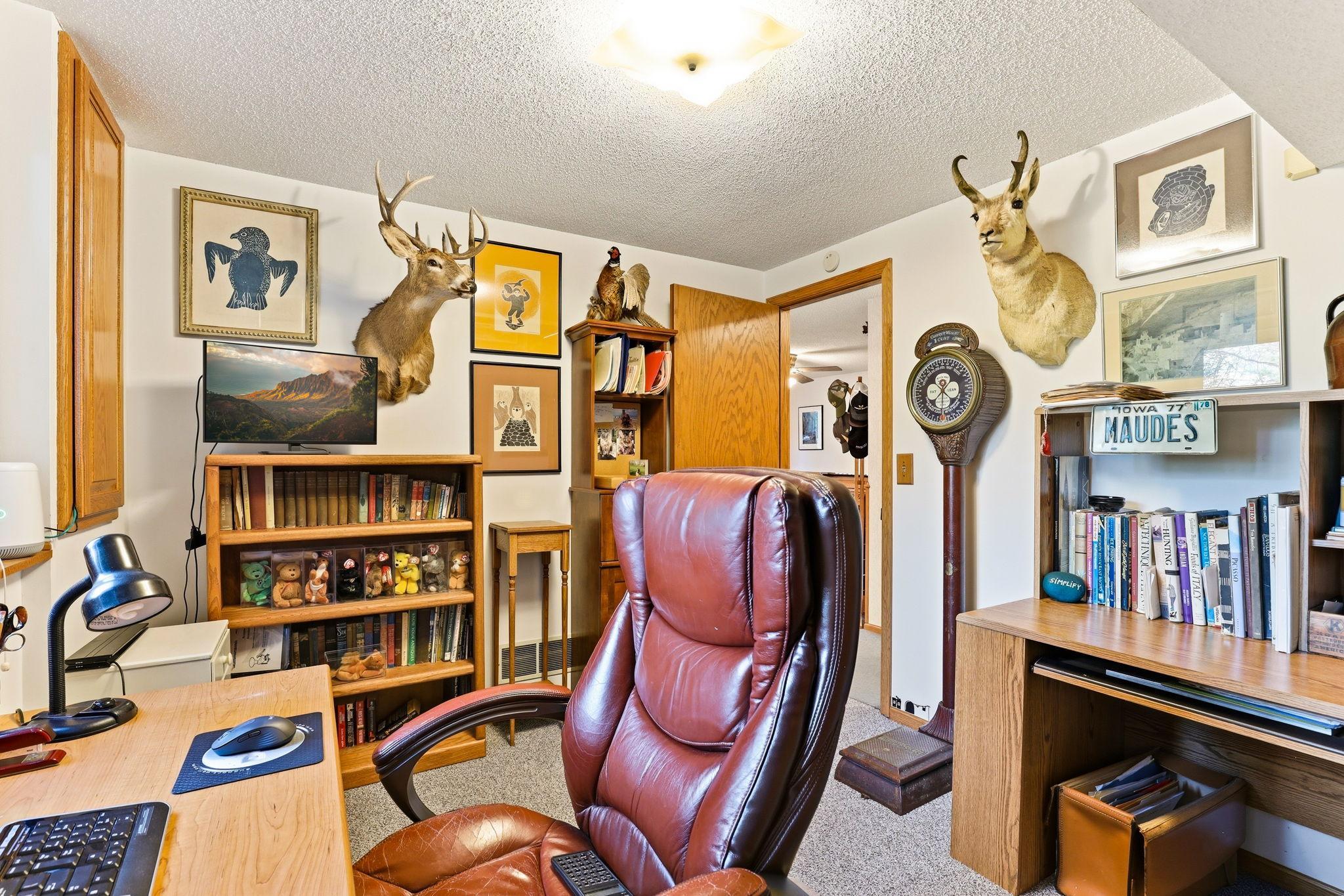 28-web-or-mls-12270-Europa-Ave-N-28.jpg