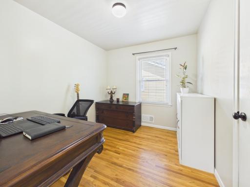 4250 Welcome Avenue N, Minneapolis, MN 55422