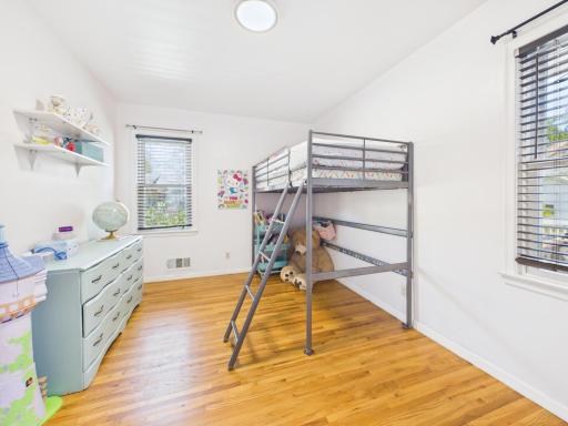 4250 Welcome Avenue N, Minneapolis, MN 55422