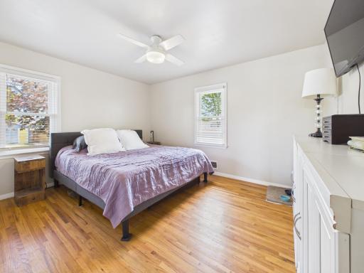 4250 Welcome Avenue N, Minneapolis, MN 55422