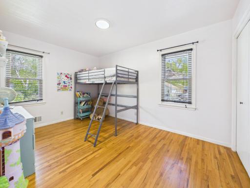 4250 Welcome Avenue N, Minneapolis, MN 55422