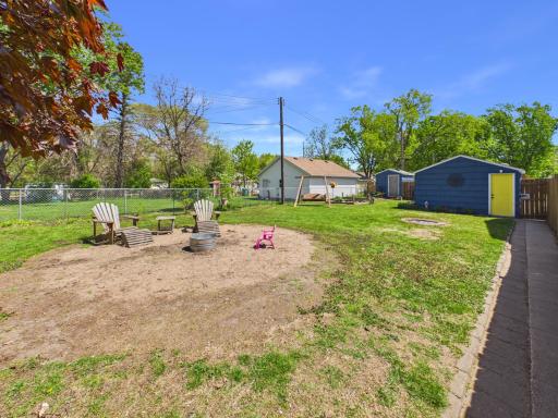 4250 Welcome Avenue N, Minneapolis, MN 55422
