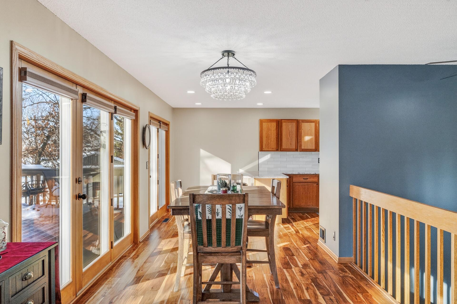 12_2822_286th_Lane_NW12_mls.jpg