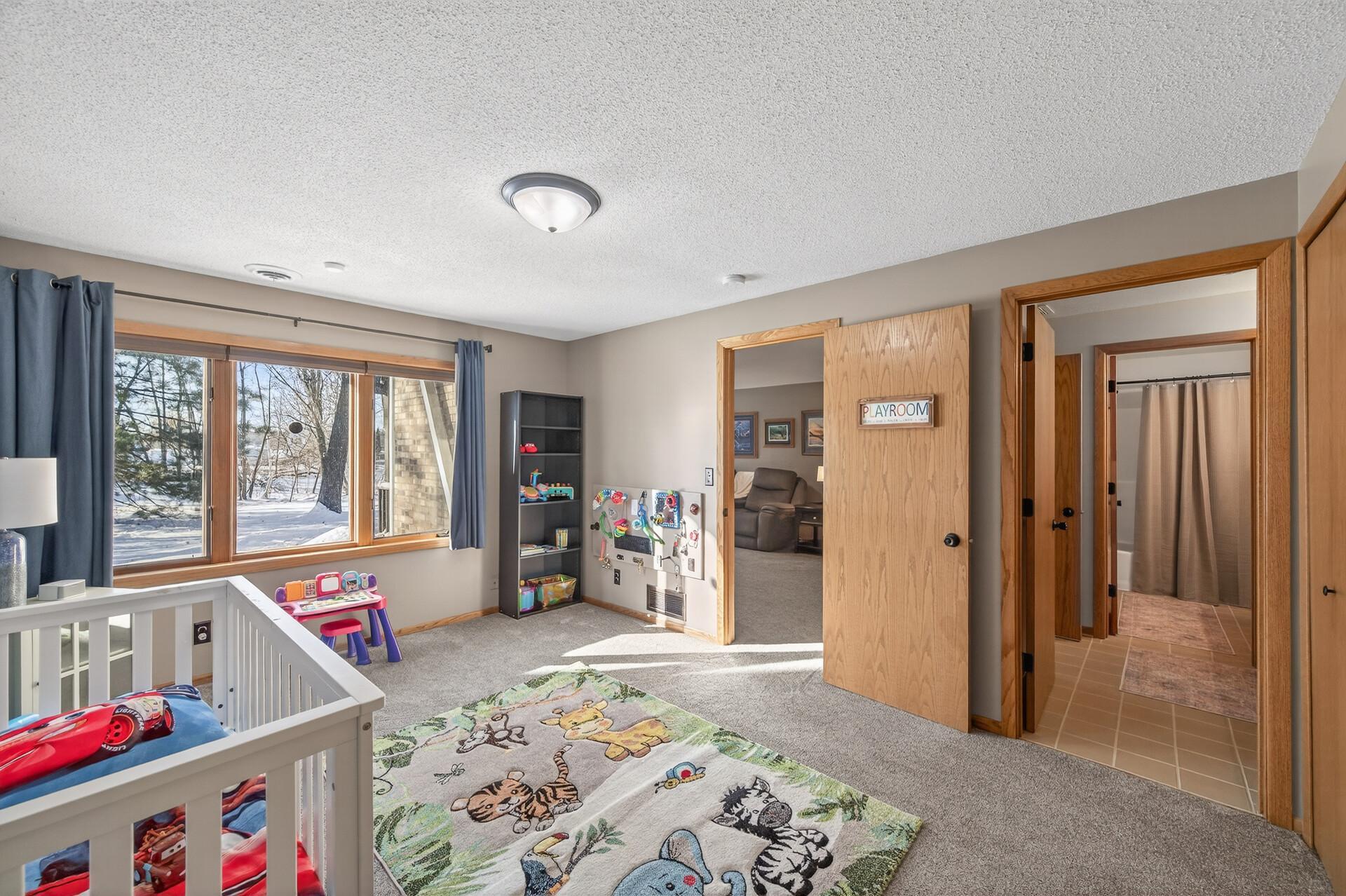 41_2822_286th_Lane_NW41_mls.jpg