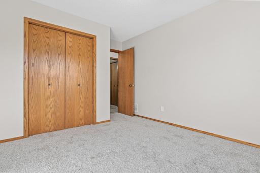 11177 Edgewood Circle N, Champlin, MN 55316