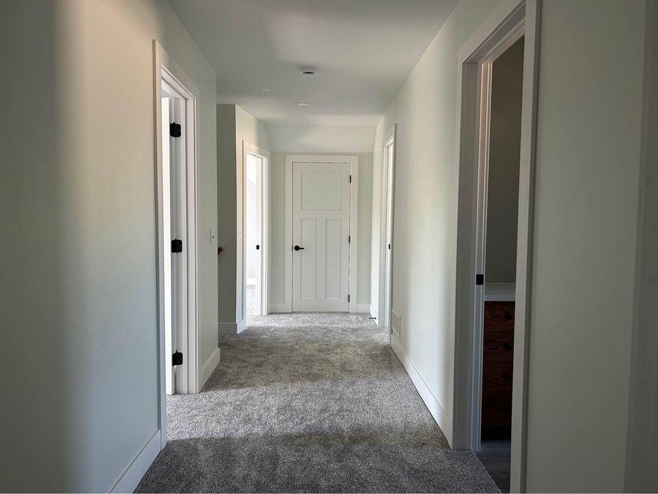 upstairs hallway.jpg