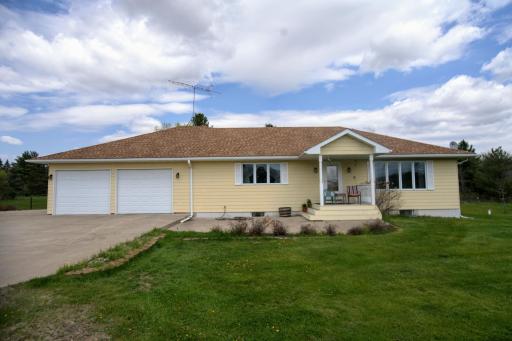 2072 220th Avenue, Mora, MN 55051