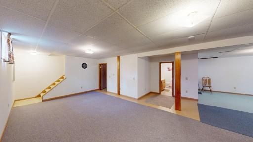 2072 220th Avenue, Mora, MN 55051