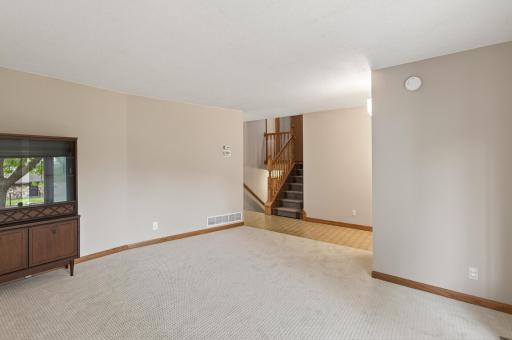 8110 France Avenue N, Brooklyn Park, MN 55443