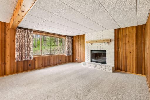 1323 Strawberry Hill Road South - Spacecrafting - 0044.jpg