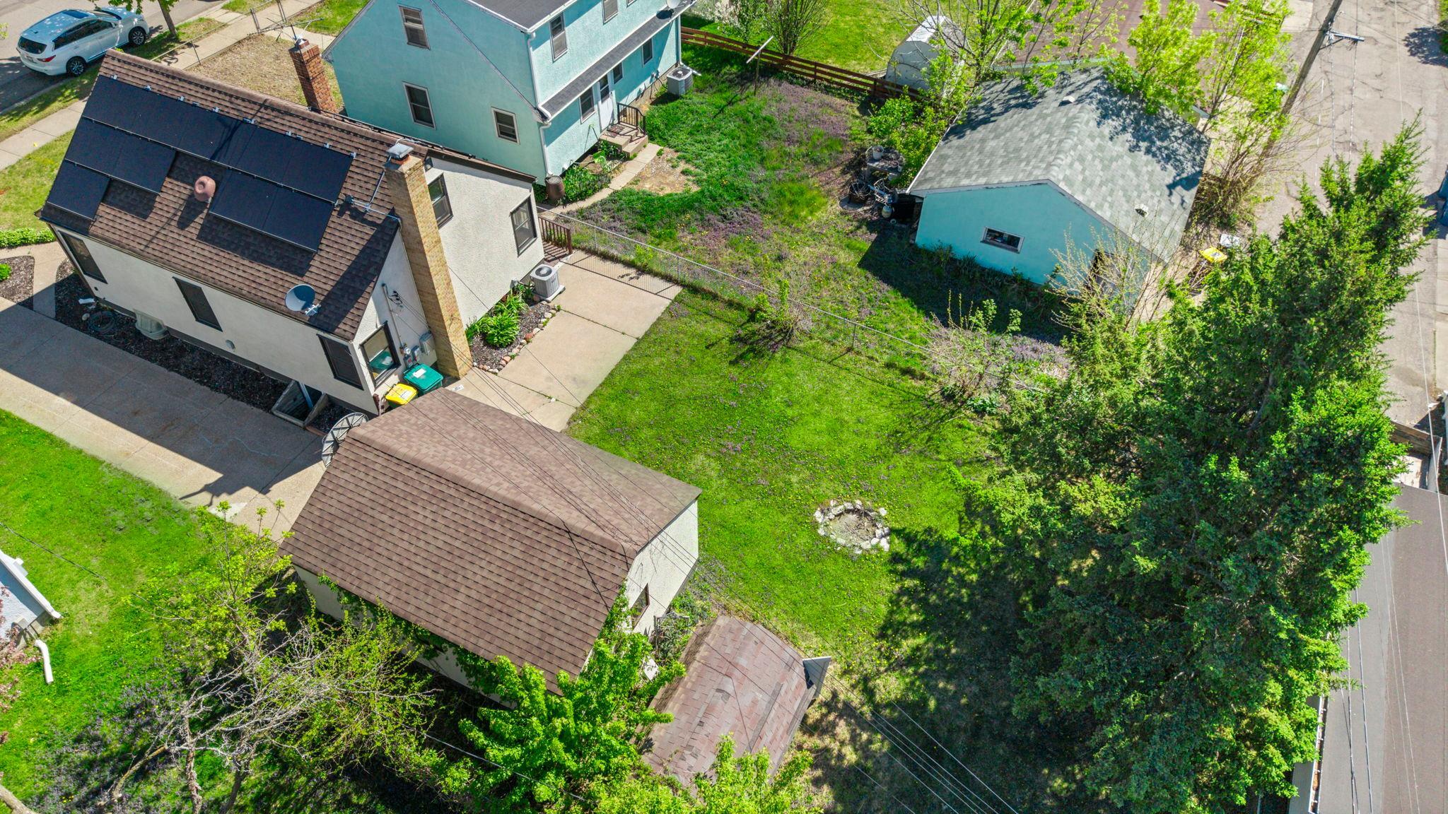 254 Arion St E 53.jpg
