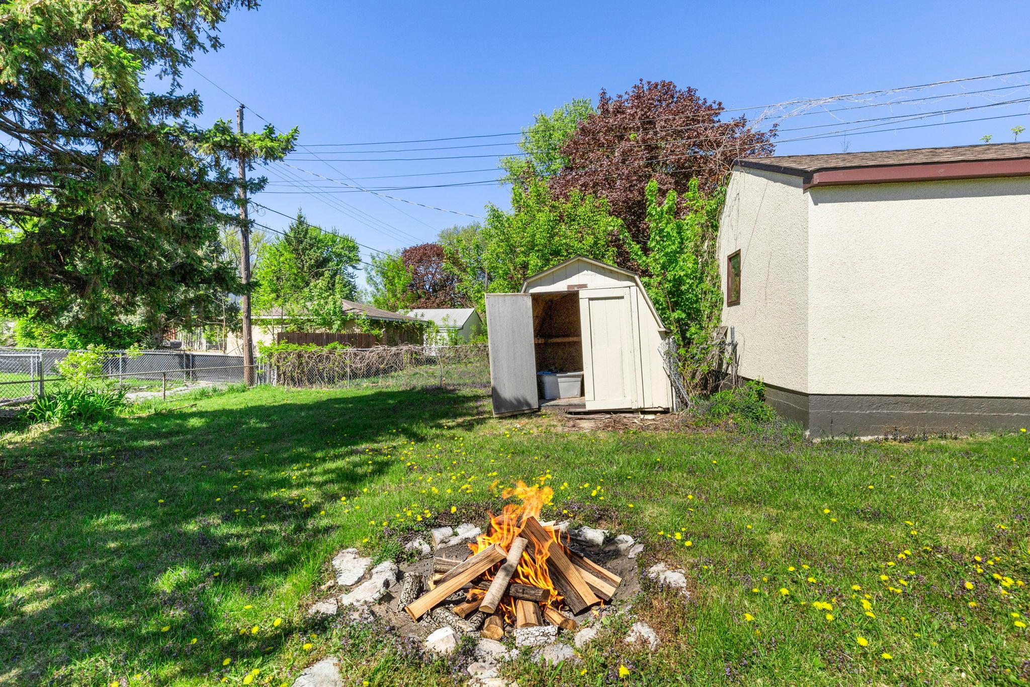 254 Arion St E 50.jpg