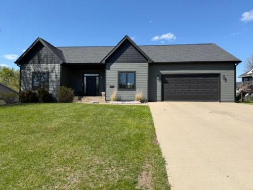 365 Trailstone Drive SW, Cokato, MN 55321
