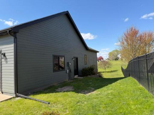 365 Trailstone Drive SW, Cokato, MN 55321