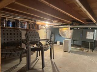 Crawl space