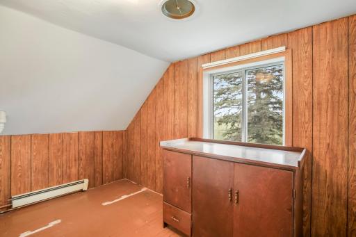 1667 210th Avenue, Mora, MN 55051