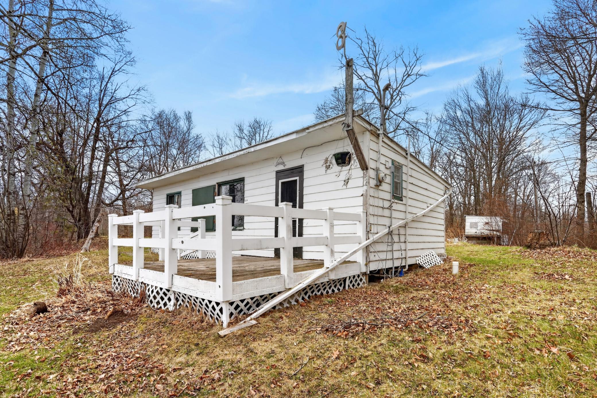 Lake Sid of Cabin