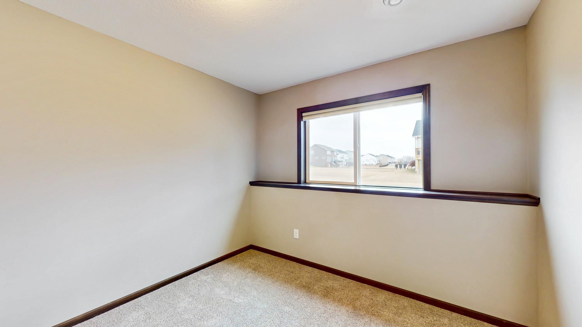 Basement 5th bedroom