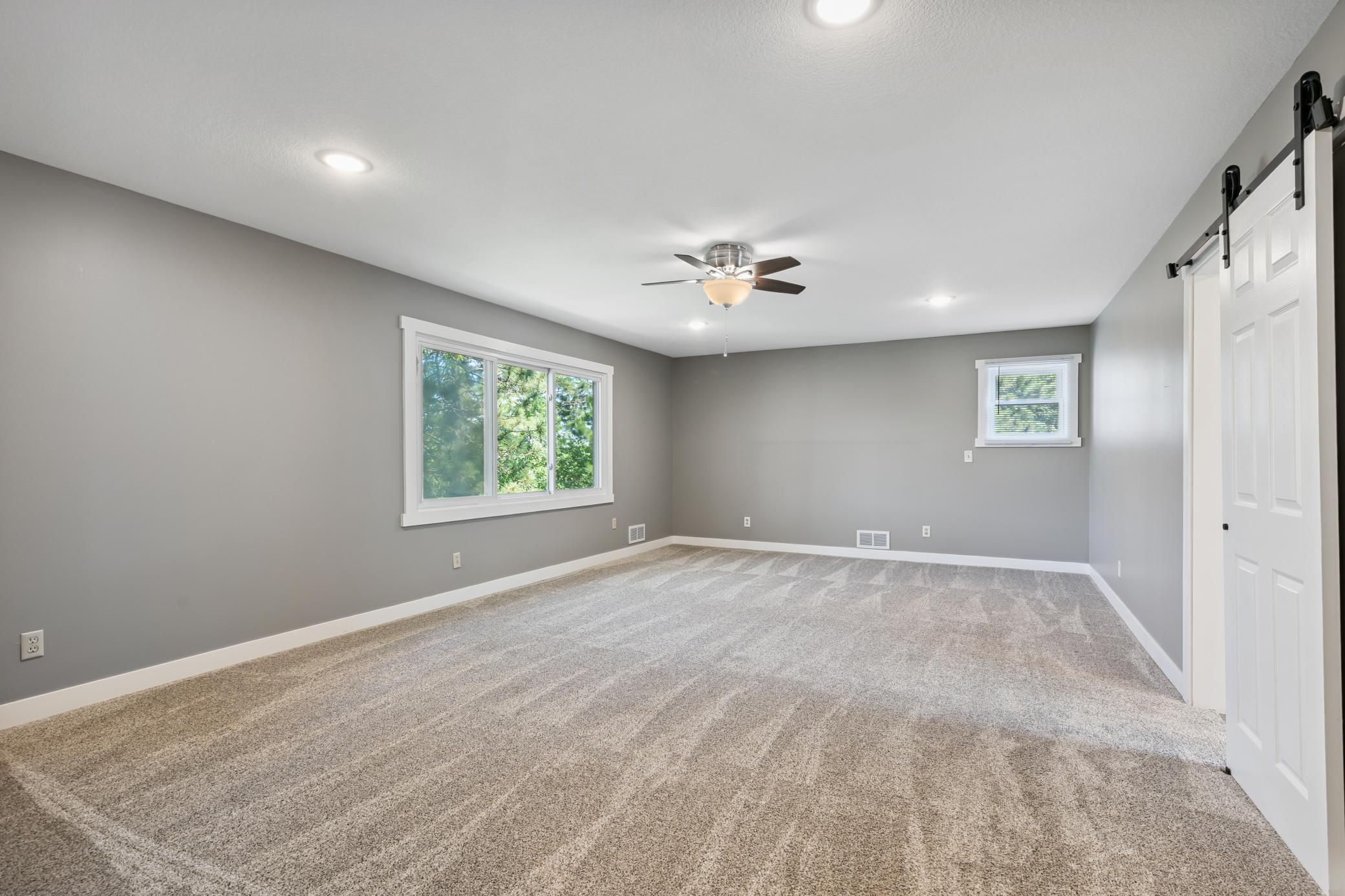 Huge primary suite!