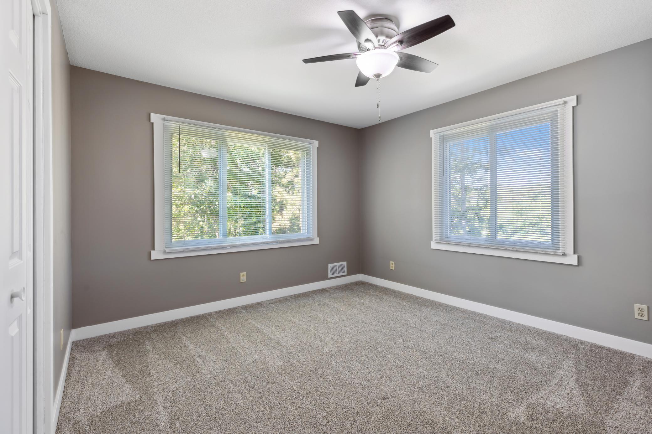 5th BR unfurnished