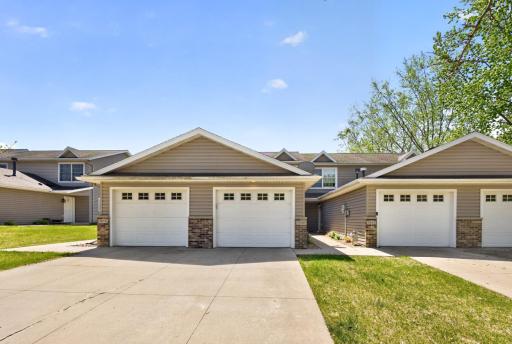 3046 River Falls Road NW, Rochester, MN 55901