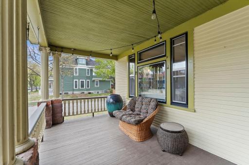 802 Ashland Avenue, Saint Paul, MN 55104