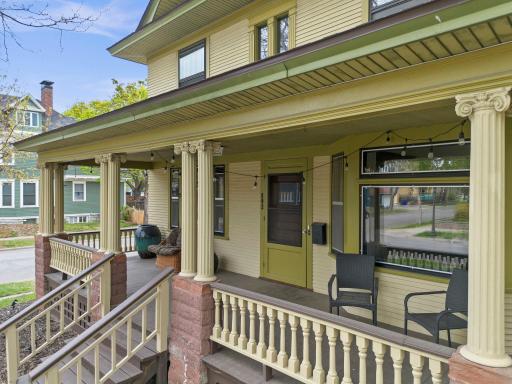 802 Ashland Avenue, Saint Paul, MN 55104