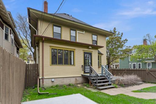 802 Ashland Avenue, Saint Paul, MN 55104