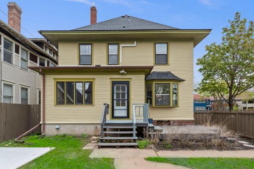 802 Ashland Avenue, Saint Paul, MN 55104