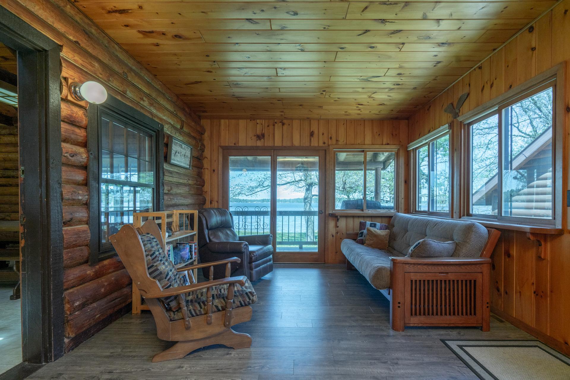 Spacious and cozy sun soaked porch