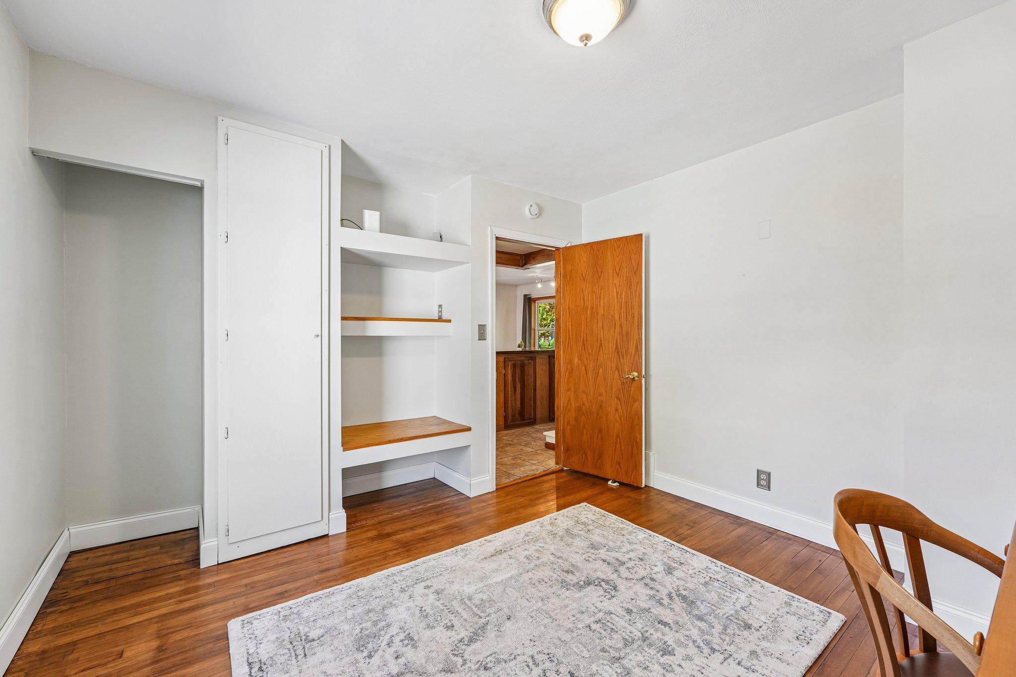 19-web-or-mls-Groveland Rd-S1405-019.jpg