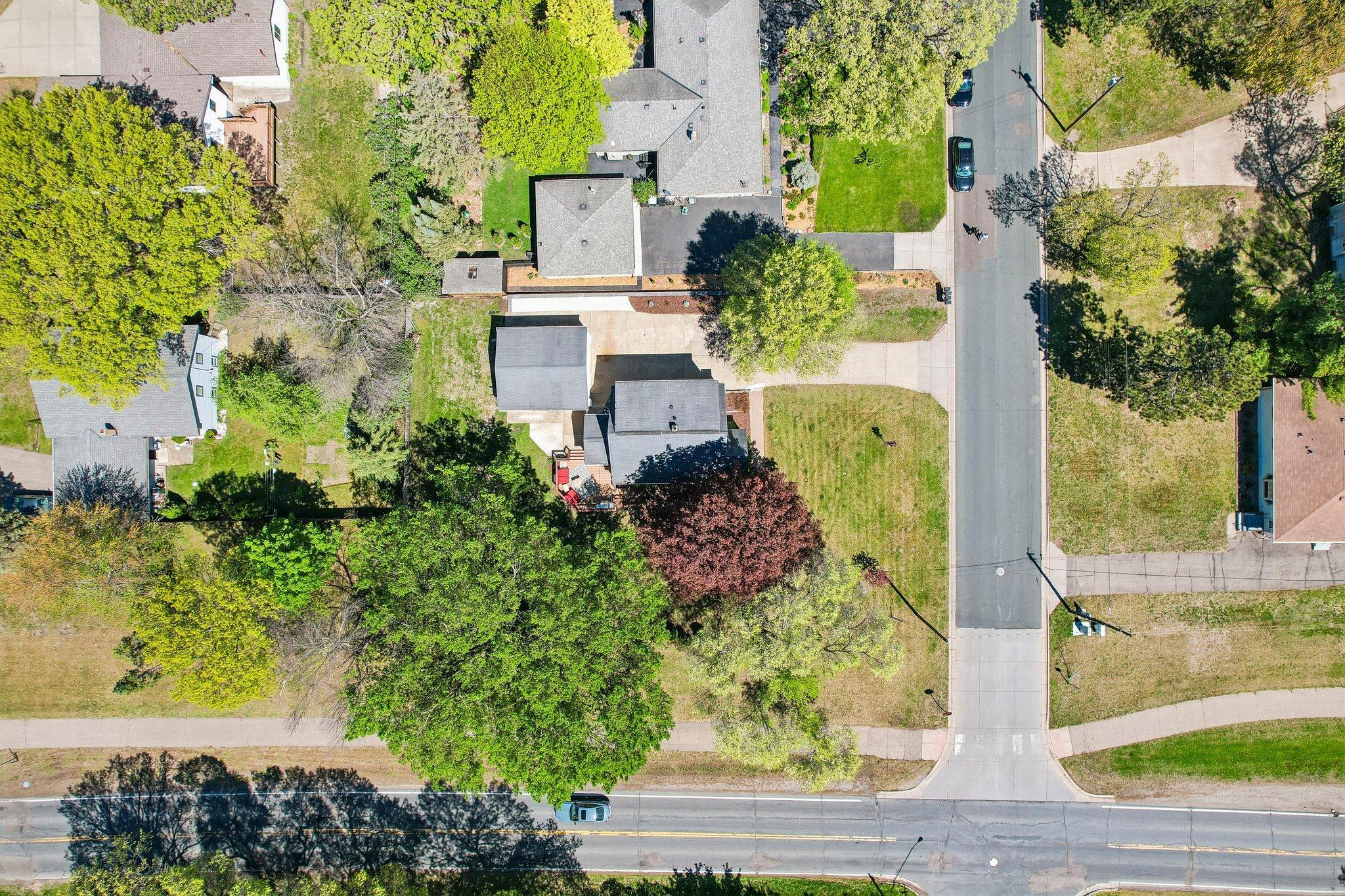 56-web-or-mls-Groveland Rd-S1405-056.jpg