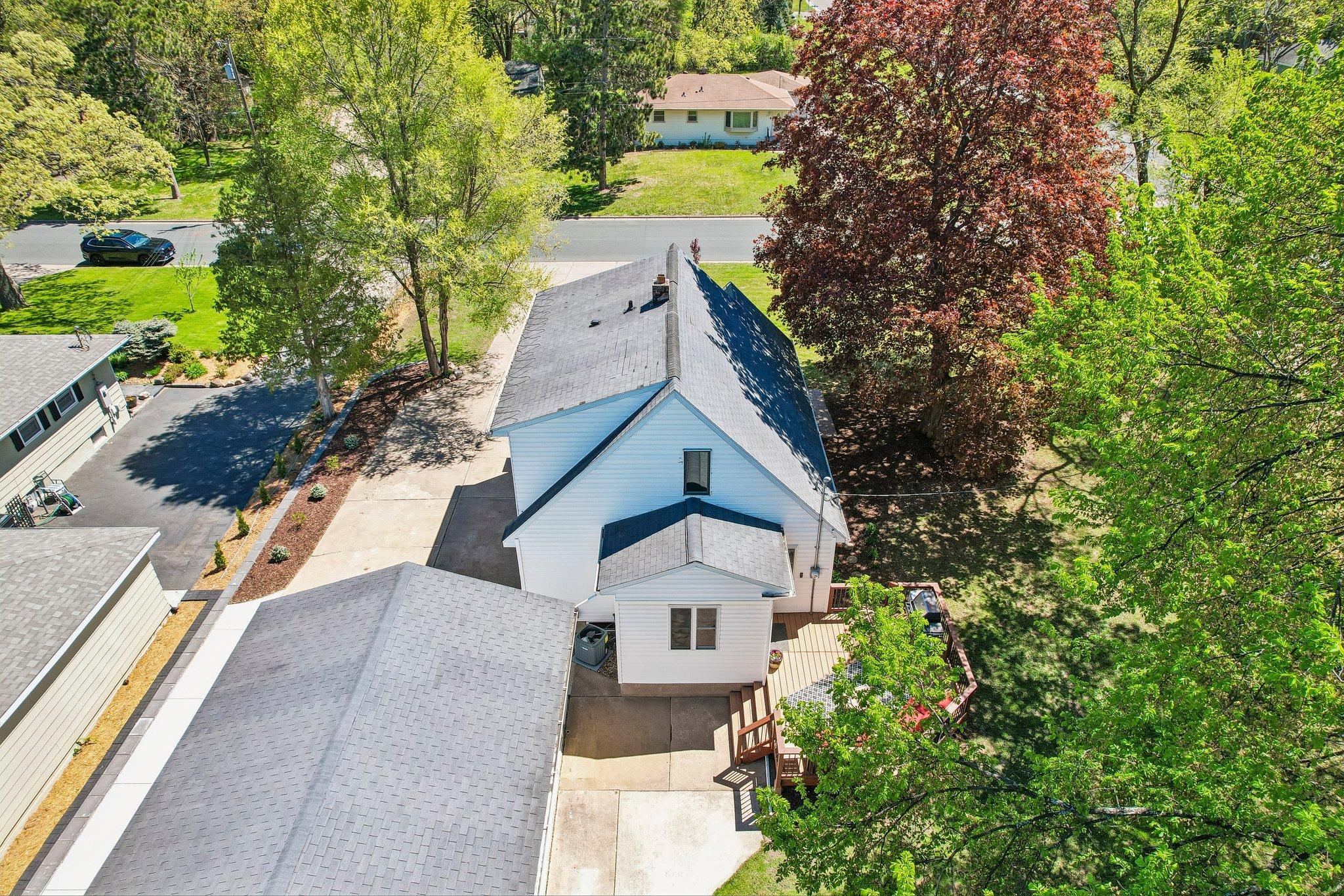 58-web-or-mls-Groveland Rd-S1405-058.jpg