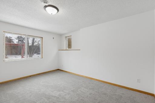 211 7th Street S, Winsted, MN 55395