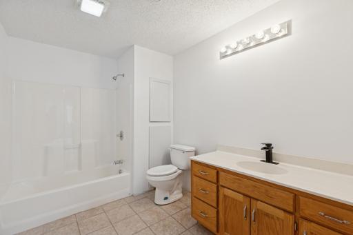 211 7th Street S, Winsted, MN 55395