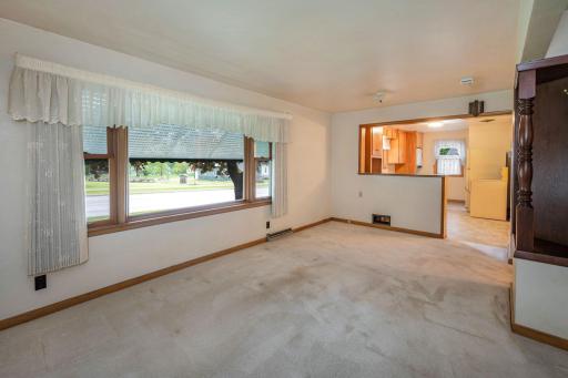 120 W 9th Street, Fairmont, MN 56031