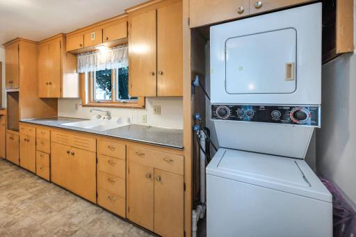 120 W 9th Street, Fairmont, MN 56031