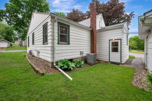 120 W 9th Street, Fairmont, MN 56031