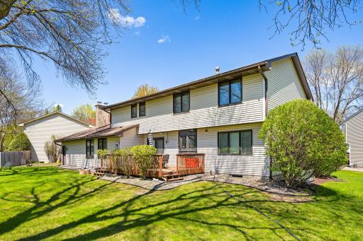 17115 28th Place N, Minneapolis, MN 55447