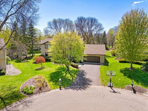 17115 28th Place N, Minneapolis, MN 55447