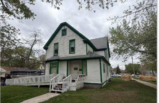 14 6th Avenue NW, Faribault, MN 55021